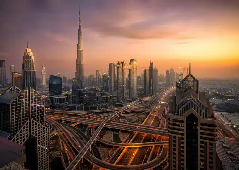 Infraestrutura Moderna de Dubai
