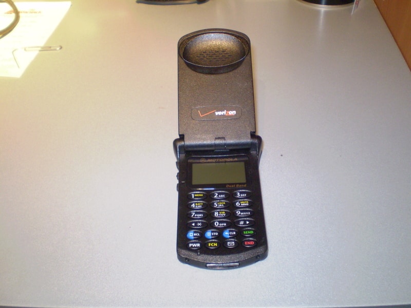 O impacto do Motorola StarTAC no mercado